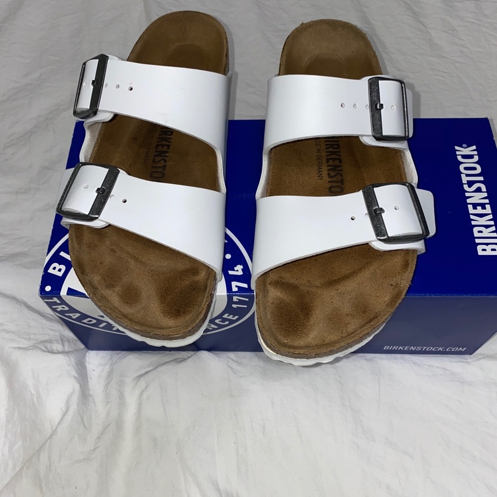 White Birkenstock’s
